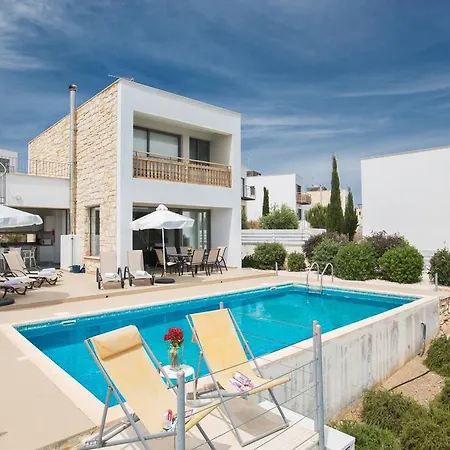 Esprit 21 Villa Polis